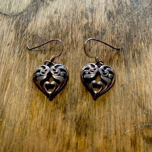 Sterling Silver Victorian Style Fillagree Heart Earings 925